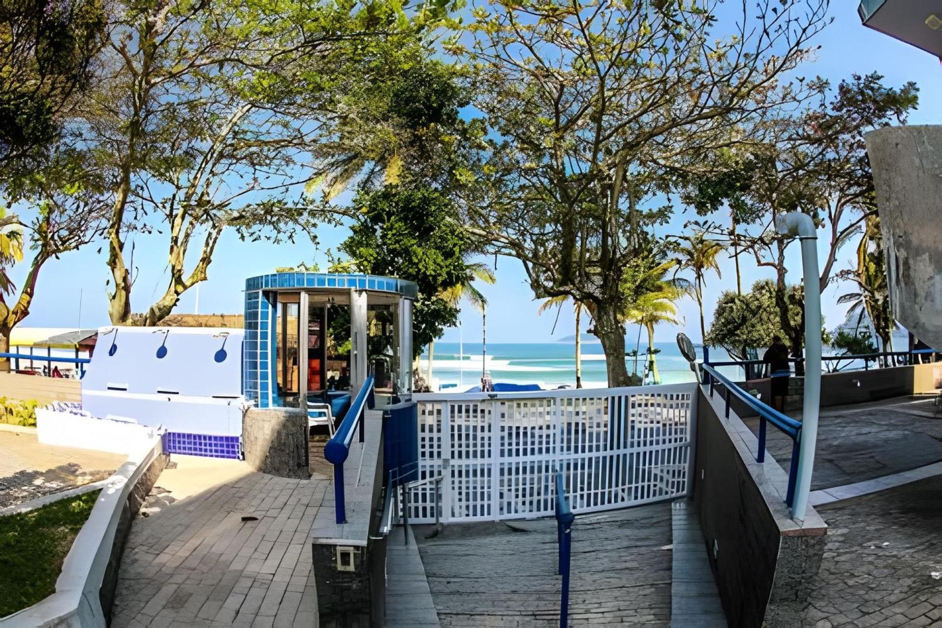 גוארויה 25C - Pe Na Areia Da Praia Do Tombo + Roupas De Cama + Vivo Fibra מראה חיצוני תמונה
